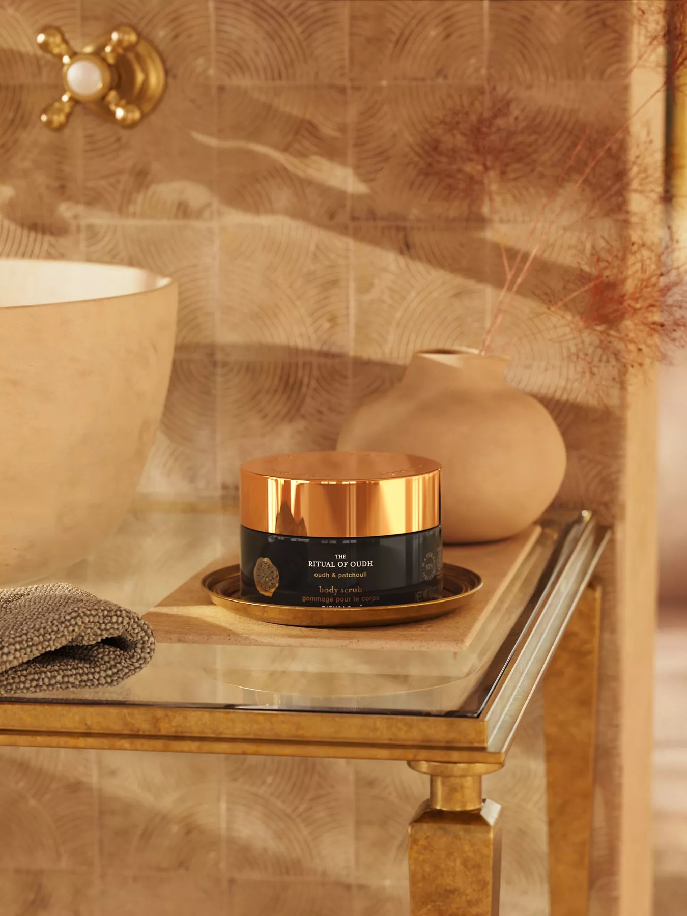 OUDH Esfoliação corporal  com açúcar