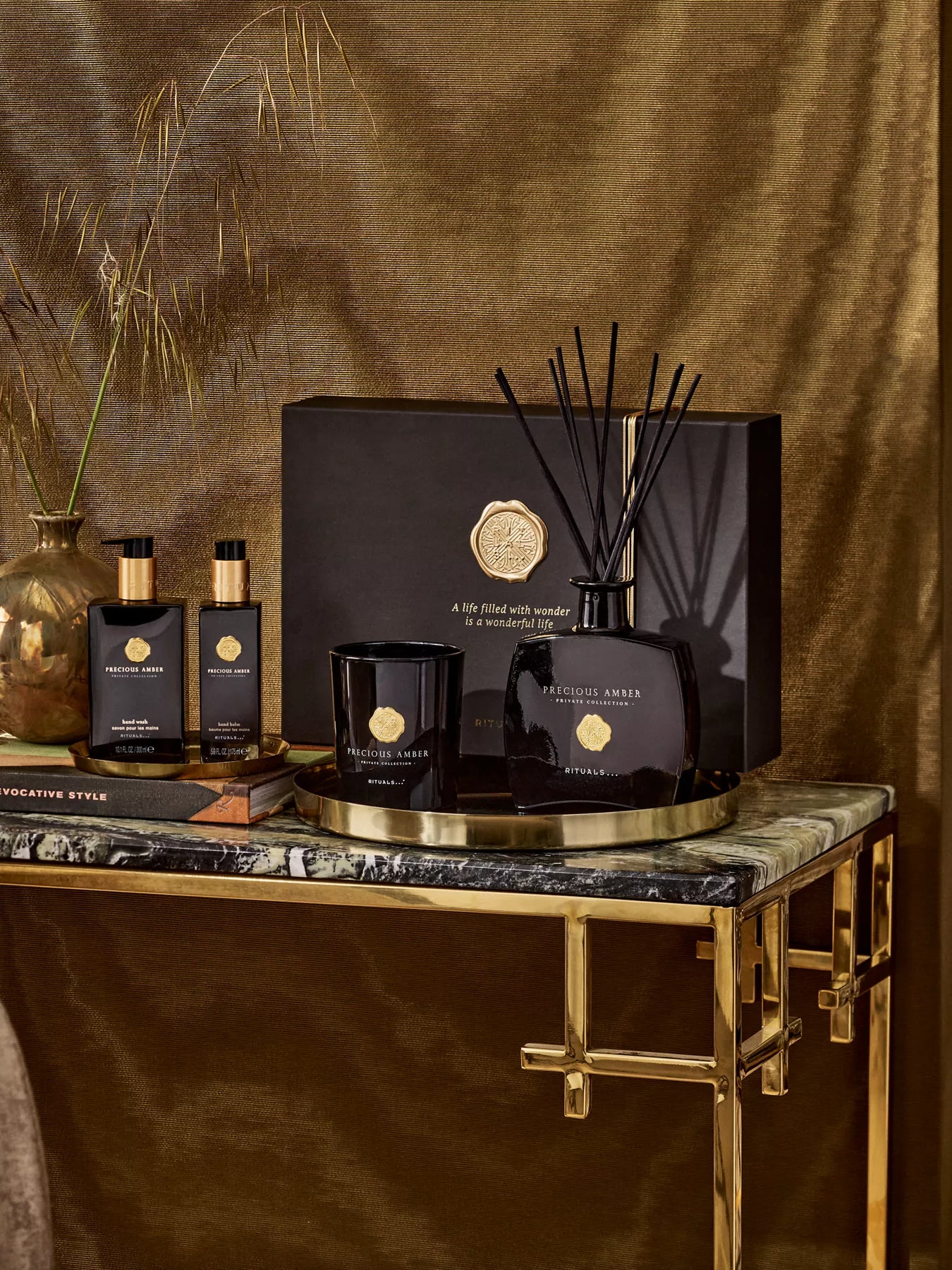 PRIVATE COLLECTION Precious Amber Gift Set