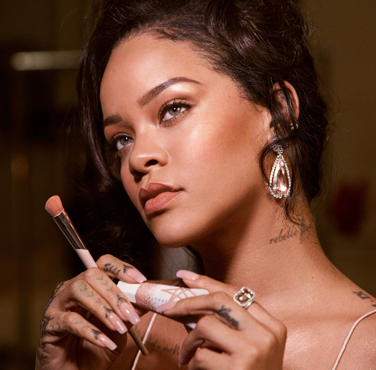 FENTY BEAUTY Liquid Killawatt lluminador Líquido