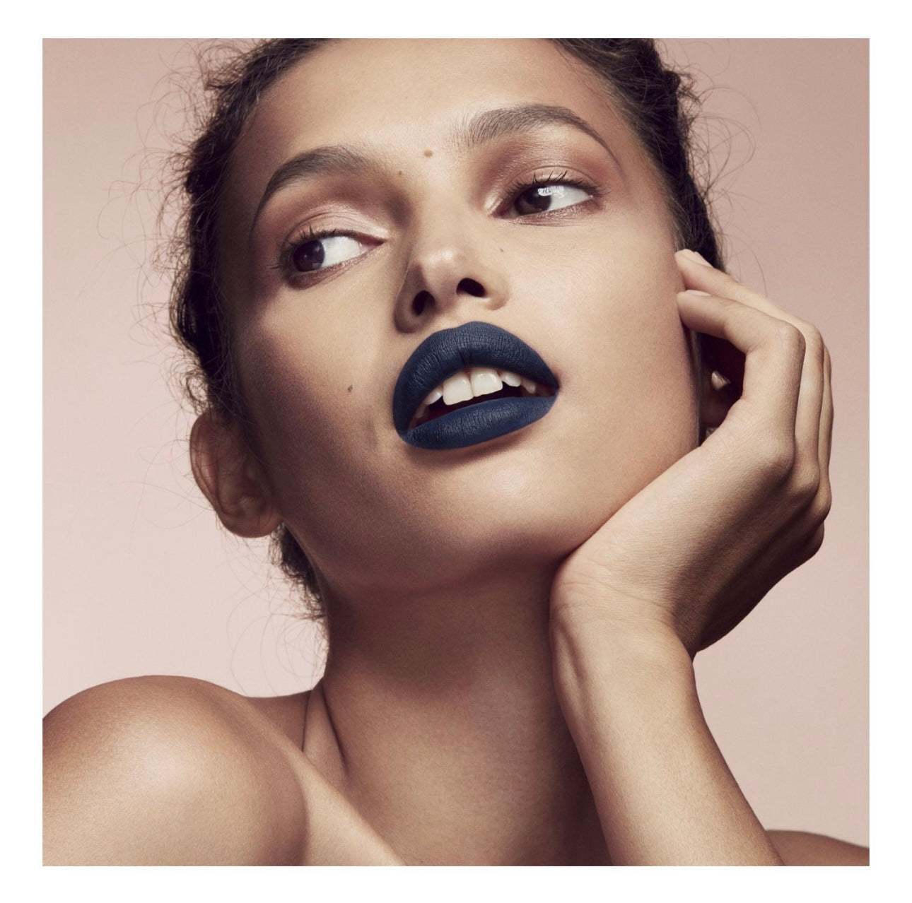 FENTY BEAUTY Mattemoiselle Lipstick Batom