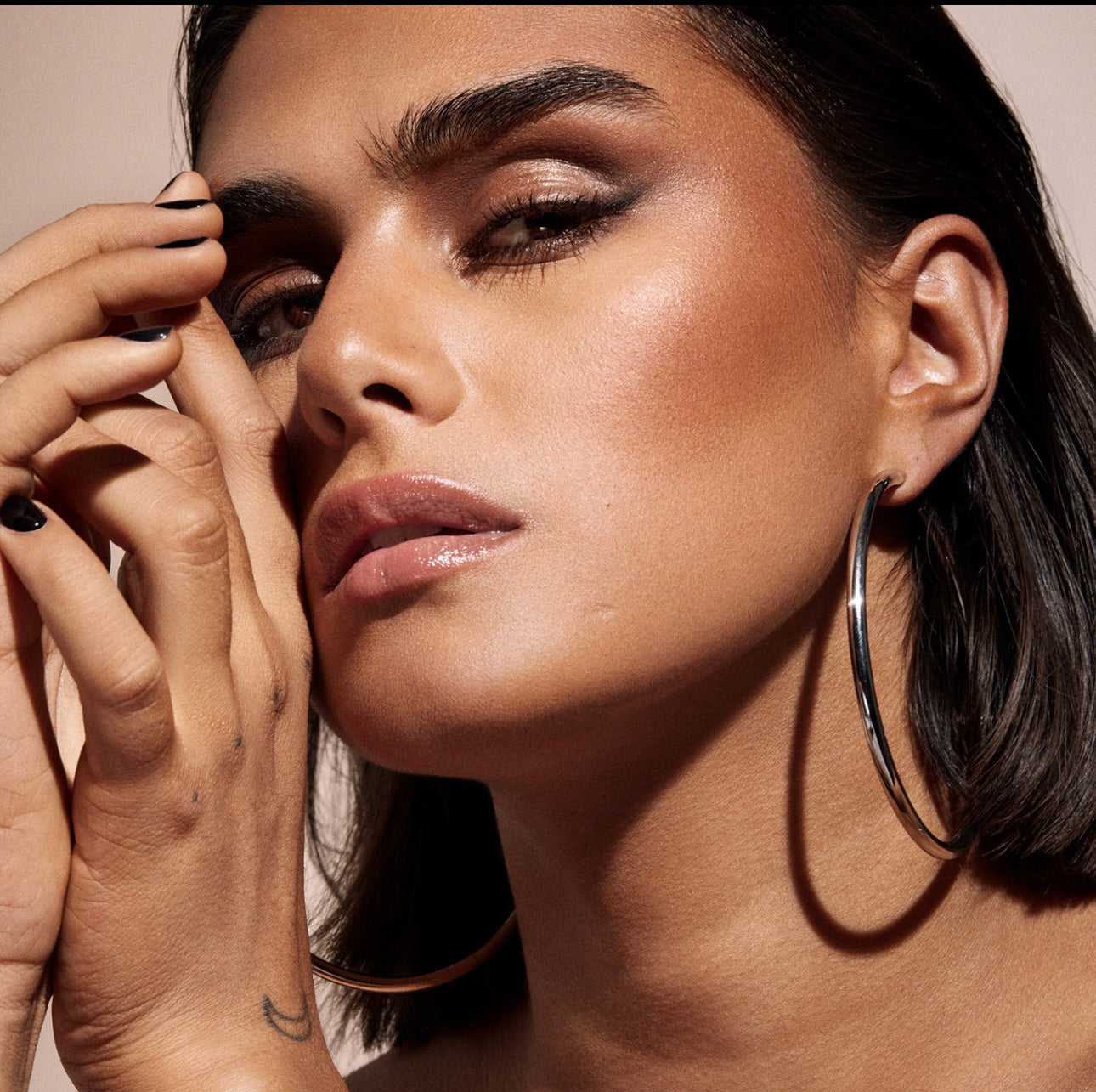 FENTY BEAUTY Sun Stalk'r Instant Warmth Bronzer Pó Bronzeador