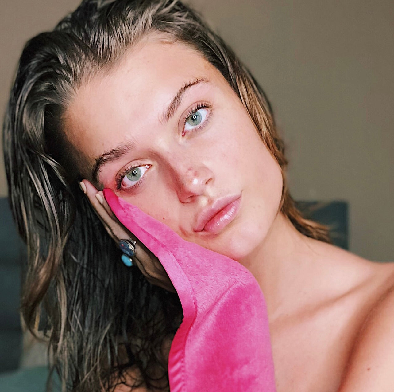 MAKE UP ERASER Makeup Eraser Toalhete desmaquilhante reutilizável Rose